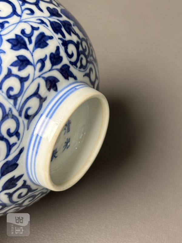 清光绪 青花缠枝双犄牡丹纹碗一对 - 图13